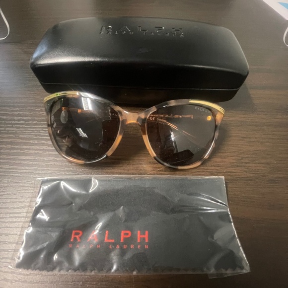 Ralph Lauren Sunglasses - Picture 1 of 4